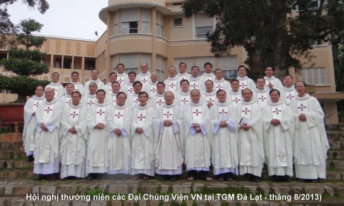 Representatives from Major Seminaries in Vietnam gathers at Da Lat Diocese